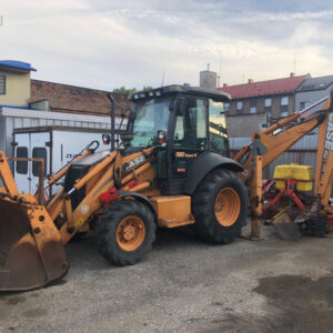 Case 590 Super R